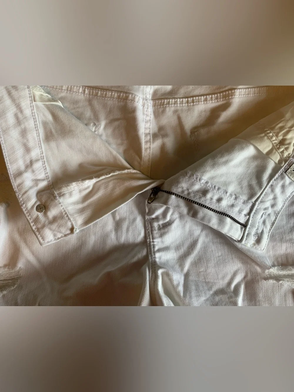 Wrangler mid-to-high rise white denim shorts
